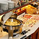 Rosi Boutique Hotel 3*