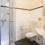 Rosi Boutique Hotel 3*